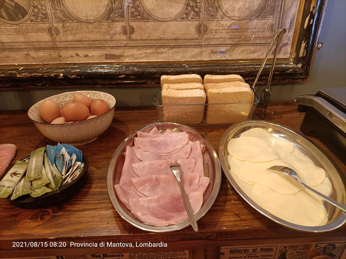 B&B "La Foresteria Del Merlin Cocai" Мантова Екстериор снимка